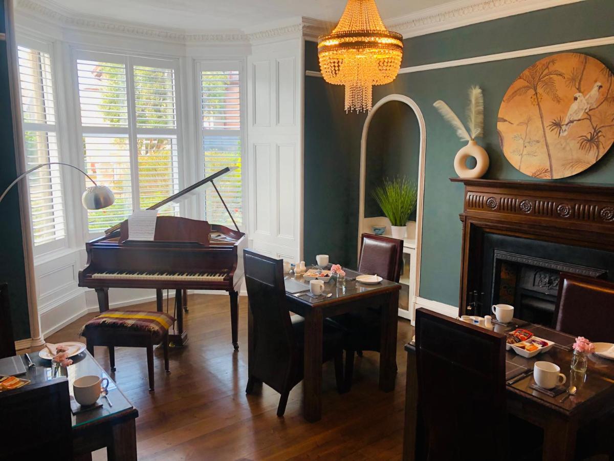 Crown House Hotel Inverness Eksteriør billede