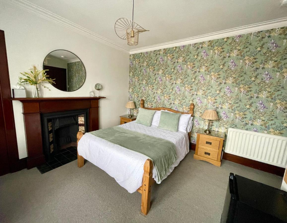 Crown House Hotel Inverness Eksteriør billede